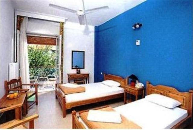 Izela Hotel 칼라네라 객실 사진
