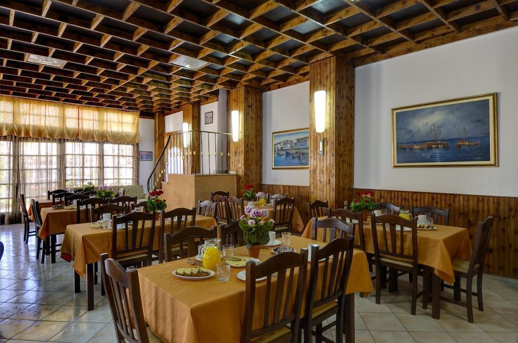 Izela Hotel 칼라네라 외부 사진